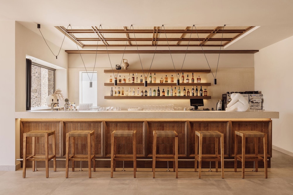 Unda — Restaurant in Acharavi, Ionian Islands