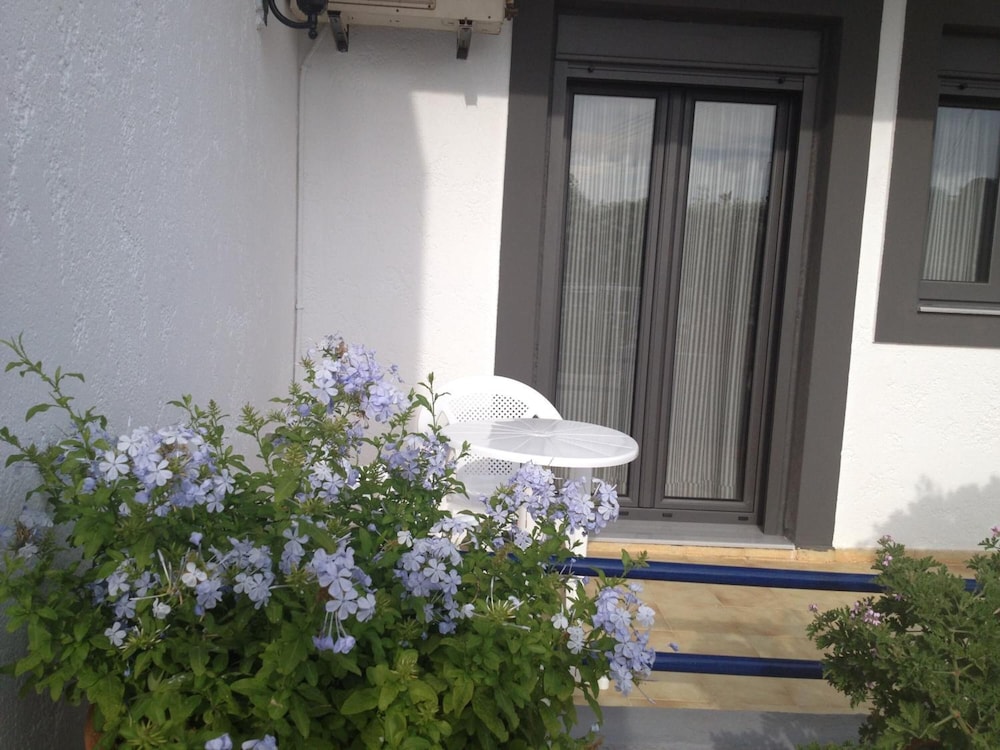 Villa Marina — Hotel building in Hersonissos