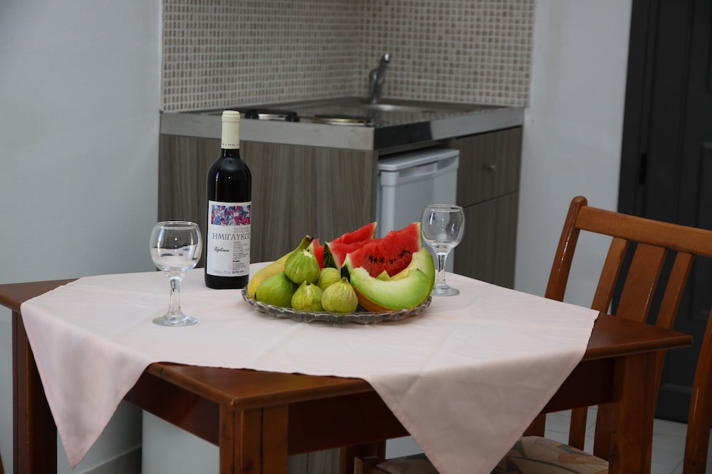 Villa Marina — Restaurant & bars in Hersonissos
