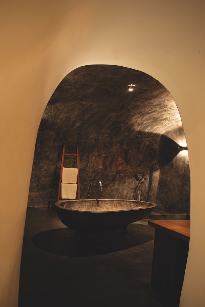 Remezzo Villas — Spa in Imerovigli, South Aegean