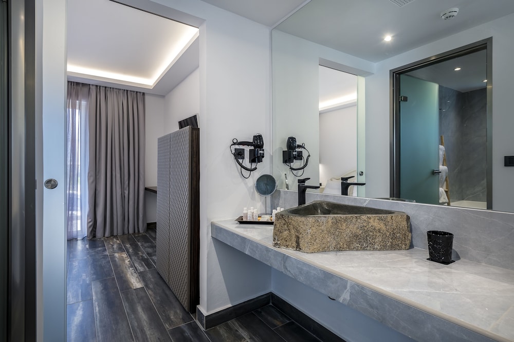 Diamond Boutique Hotel — Hotel rooms in Kos Town, South Aegean