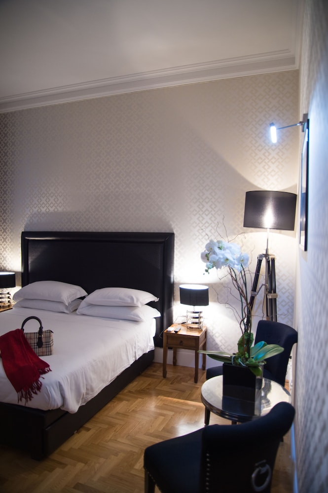 Minerva Relais — Hotel rooms in Rome, Lazio