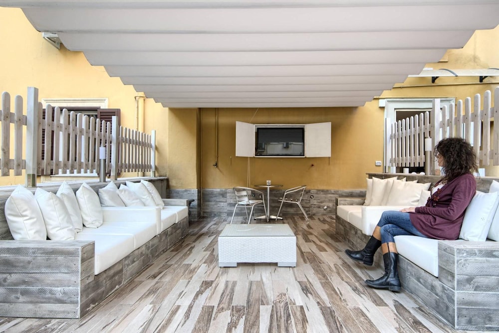 Vatican's Roof — Hotel rooms in Rome, Lazio