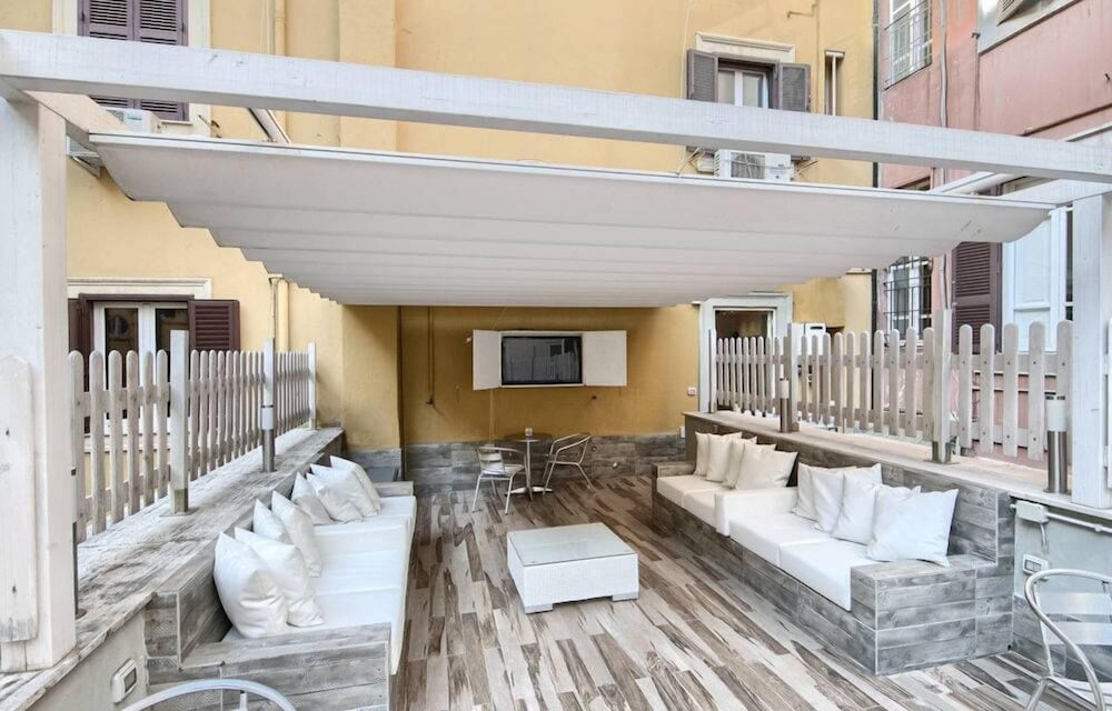 Vatican's Roof — Hotel rooms in Rome, Lazio