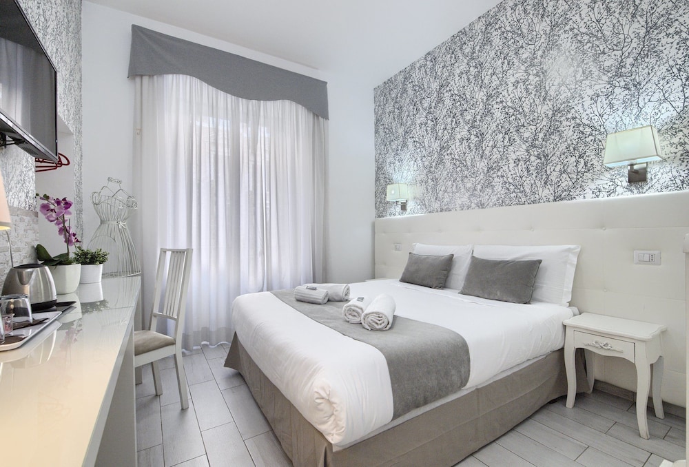 Vatican's Roof — Hotel rooms in Rome, Lazio