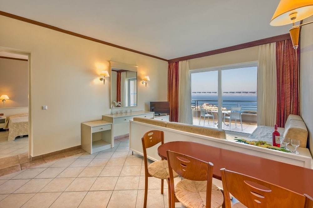 Kipriotis Aqualand by Anayia All Inclusive Resorts — Hotel rooms in Psalidi, South Aegean