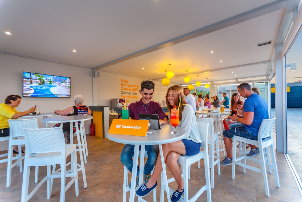 Kipriotis Aqualand by Anayia All Inclusive Resorts — Restaurant & bars in Psalidi, South Aegean