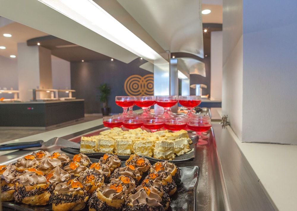 Kipriotis Aqualand by Anayia All Inclusive Resorts — Restaurant & bars in Psalidi, South Aegean