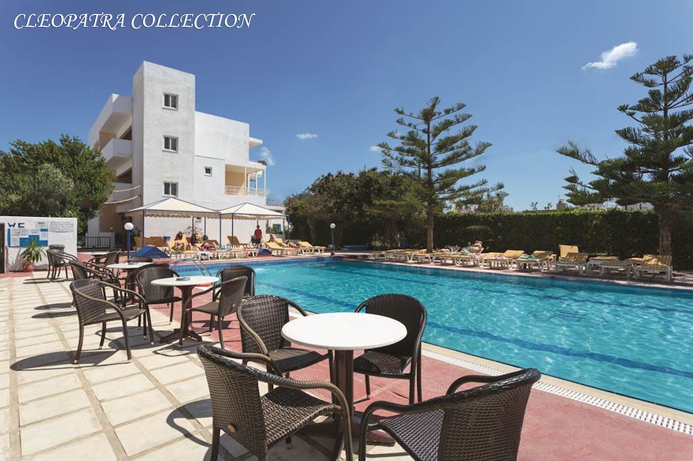 Cleopatra Classic Hotel — Swimming pool in Kardamena, South Aegean