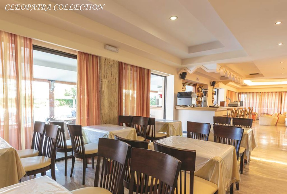 Cleopatra Classic Hotel — Restaurant & bars in Kardamena, South Aegean