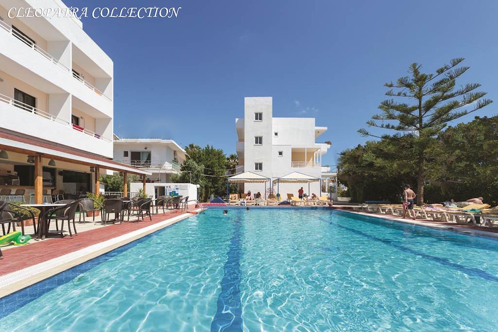 Cleopatra Classic Hotel — Swimming pool in Kardamena, South Aegean