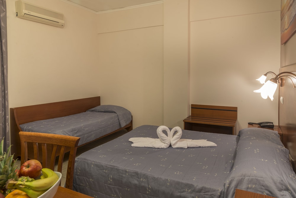 Agrelli Hotel — Hotel rooms in Kardamena, South Aegean