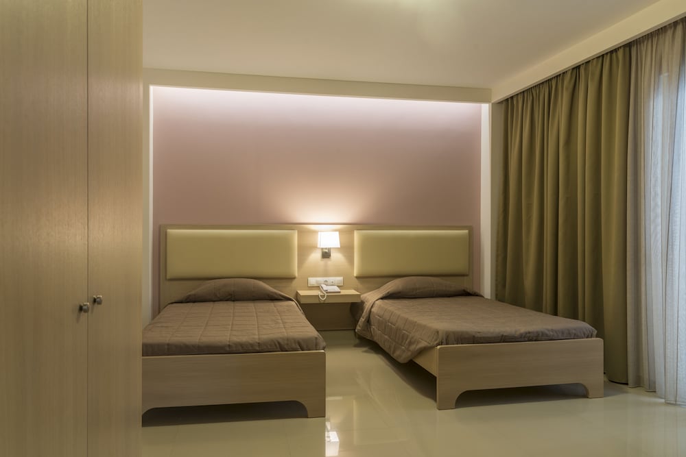Agrelli Hotel — Hotel rooms in Kardamena, South Aegean