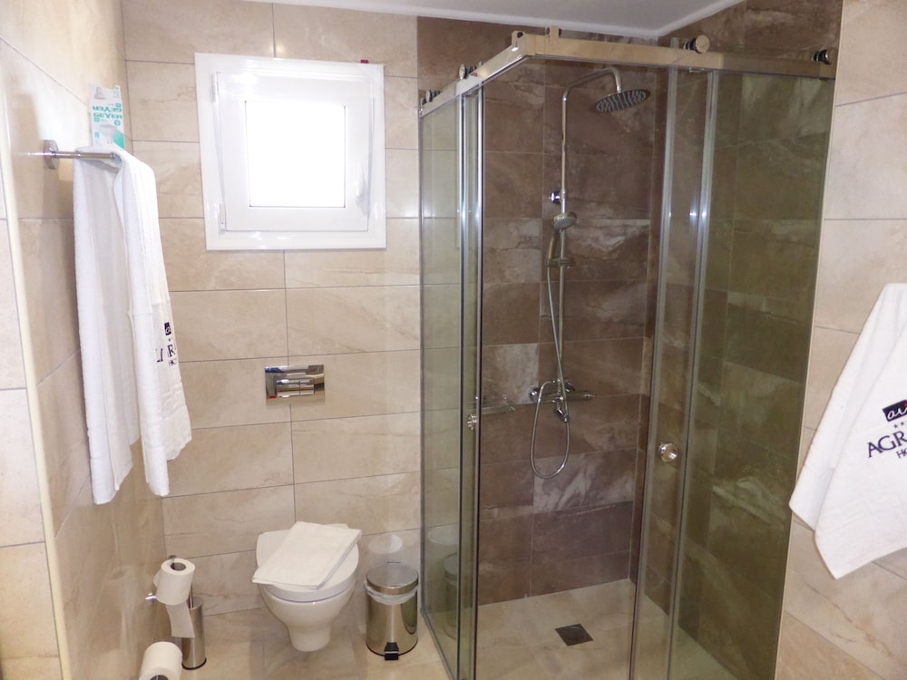 Agrelli Hotel — Hotel rooms in Kardamena, South Aegean