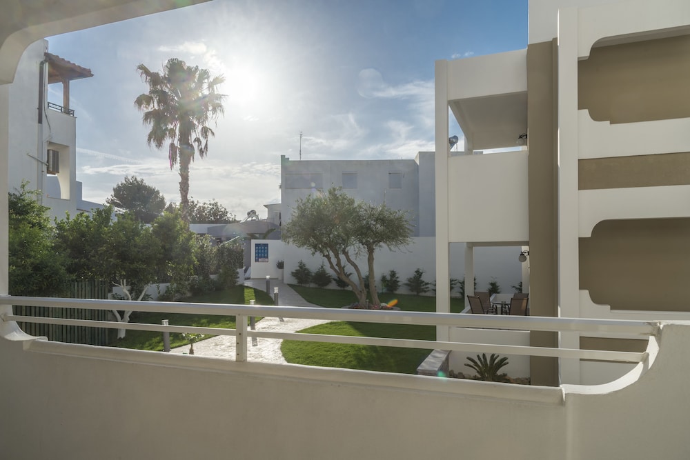 Agrelli Hotel — Hotel building in Kardamena, South Aegean