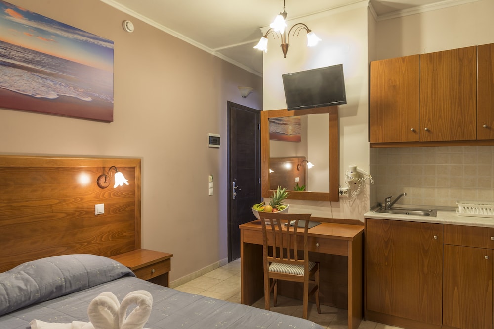 Agrelli Hotel — Hotel rooms in Kardamena, South Aegean