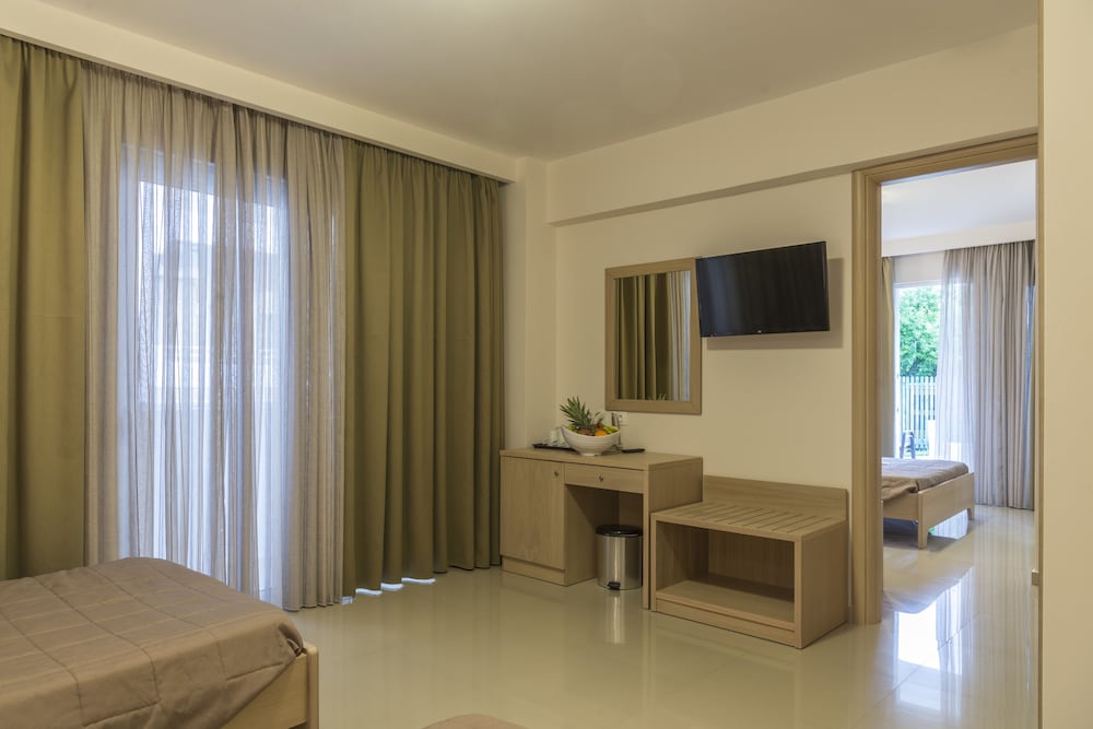 Agrelli Hotel — Hotel rooms in Kardamena, South Aegean