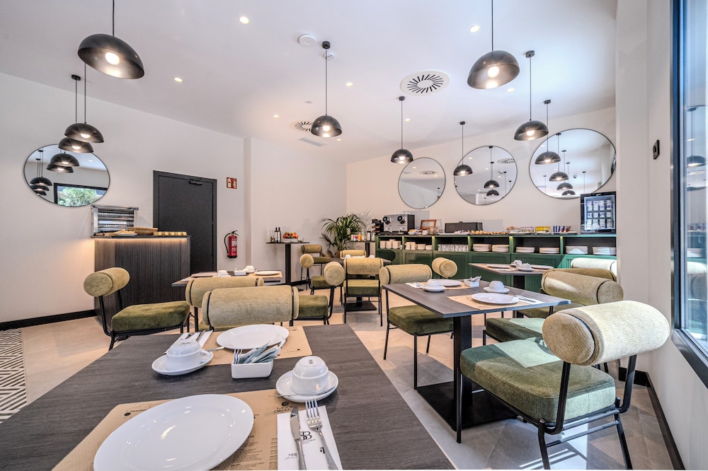 ITC Madrid by Soho Boutique — Restaurant & bars in Madrid, Community of Madrid