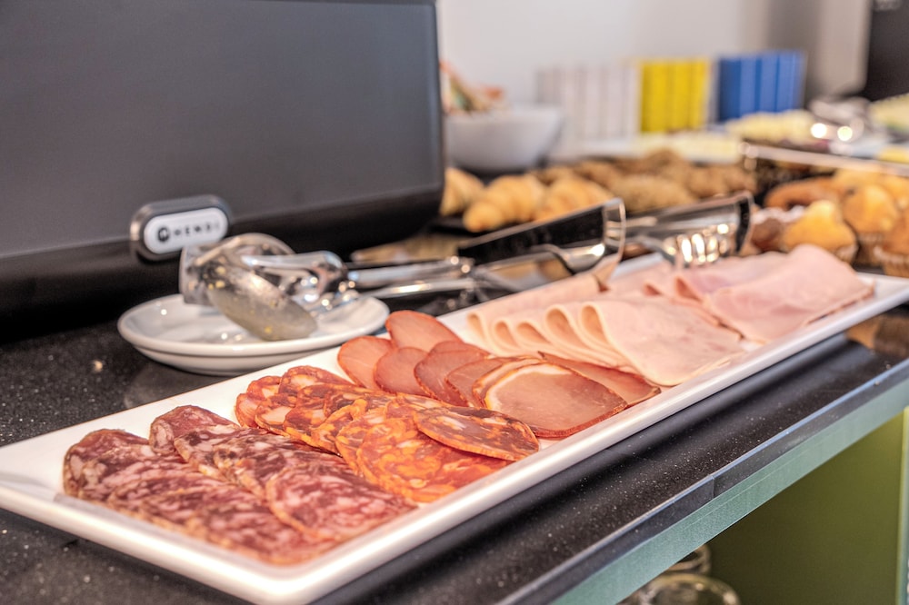ITC Madrid by Soho Boutique — Restaurant & bars in Madrid, Community of Madrid