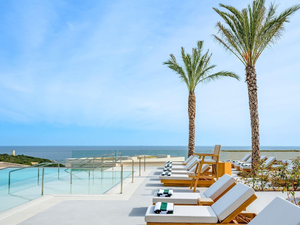 Fairmont La Hacienda Costa del Sol — Swimming pool in San Roque, Andalusia