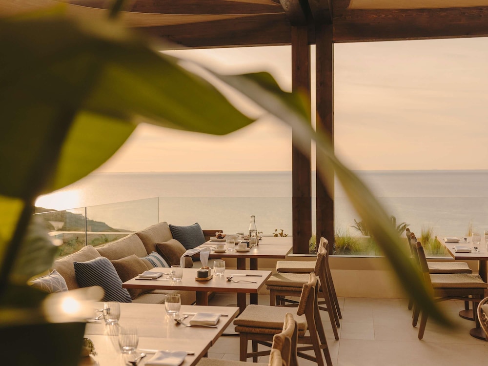 Fairmont La Hacienda Costa del Sol — Restaurant & bars in San Roque, Andalusia