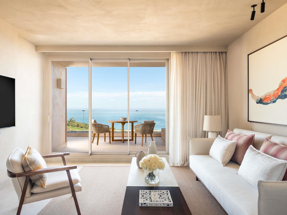 Fairmont La Hacienda Costa del Sol — Hotel rooms in San Roque, Andalusia