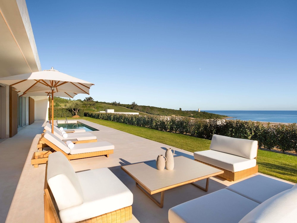 Fairmont La Hacienda Costa del Sol — Swimming pool in San Roque, Andalusia