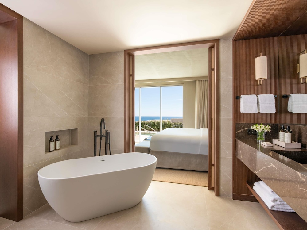 Fairmont La Hacienda Costa del Sol — Hotel rooms in San Roque, Andalusia