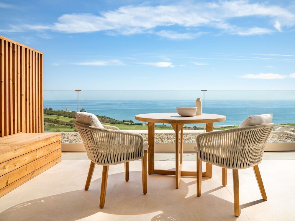 Fairmont La Hacienda Costa del Sol — Hotel rooms in San Roque, Andalusia