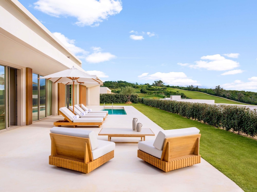 Fairmont La Hacienda Costa del Sol — Swimming pool in San Roque, Andalusia