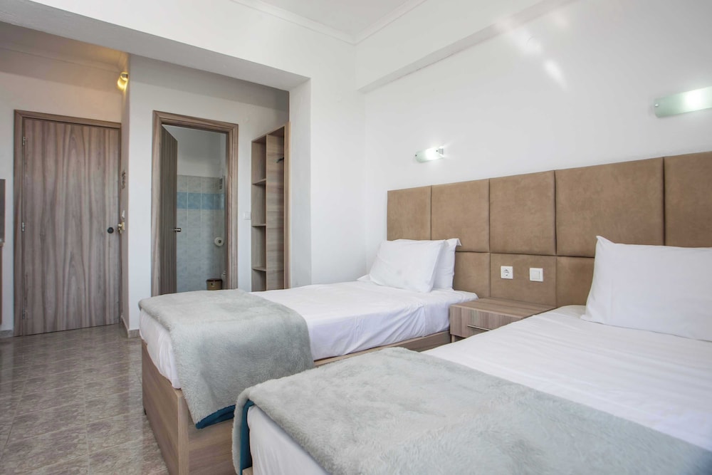 Butterfly Studios — Hotel rooms in Faliraki, South Aegean