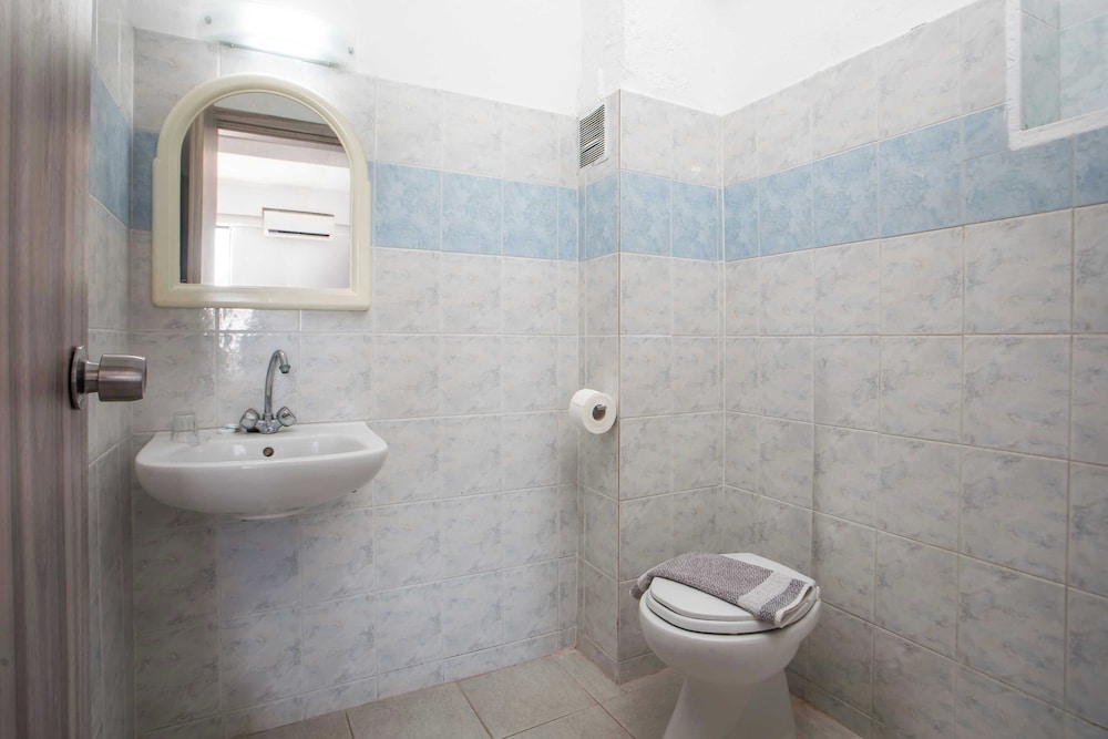 Butterfly Studios — Hotel rooms in Faliraki, South Aegean