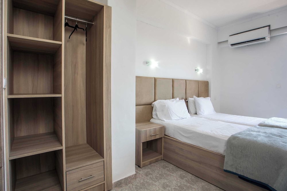 Butterfly Studios — Hotel rooms in Faliraki, South Aegean