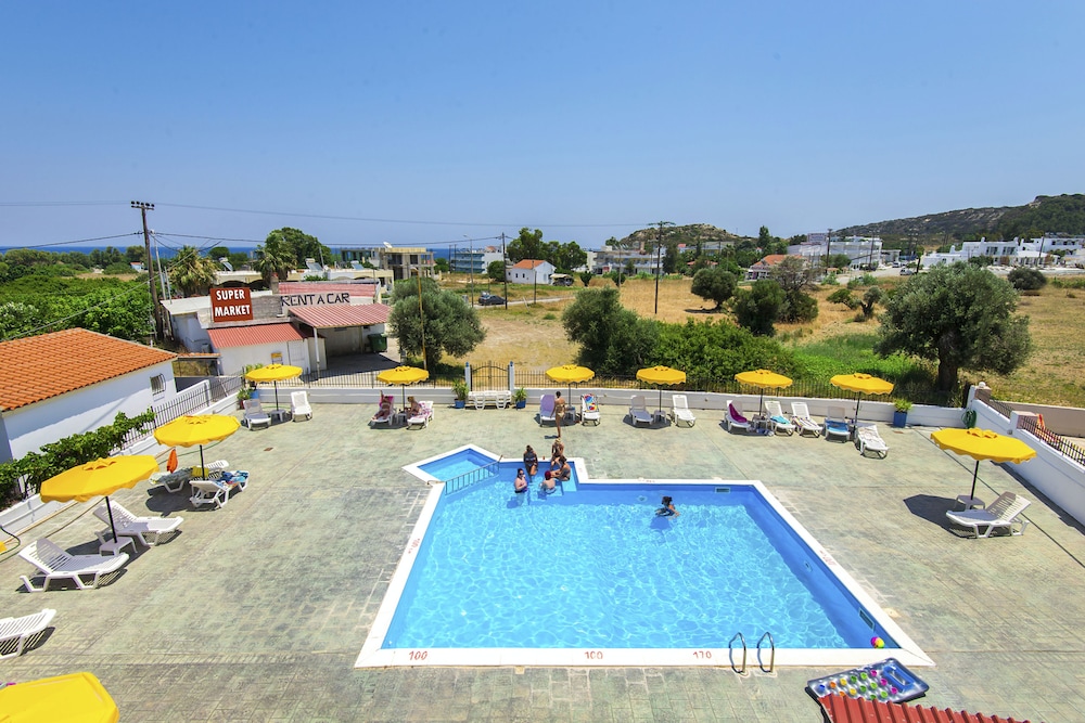 Butterfly Studios — Swimming pool in Faliraki, South Aegean