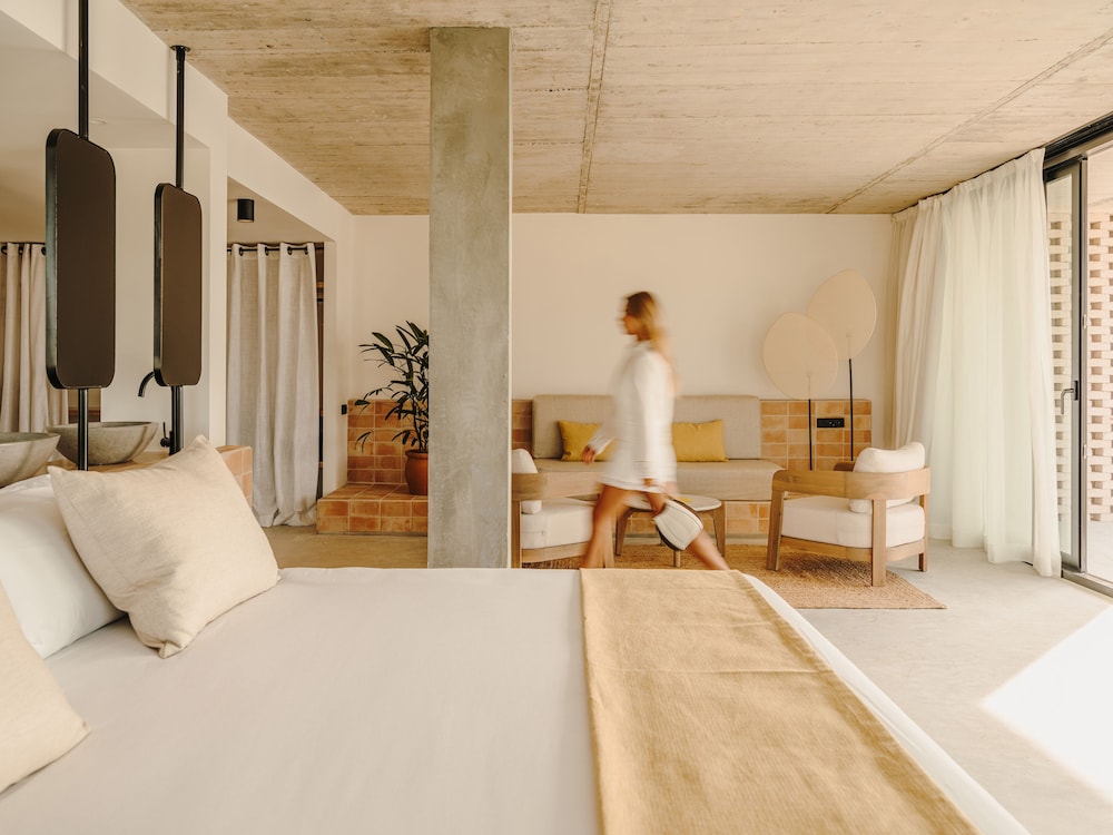 Bonito Ibiza by NCalma Hotels — Hotel rooms in San Antonio, Balearic Islands