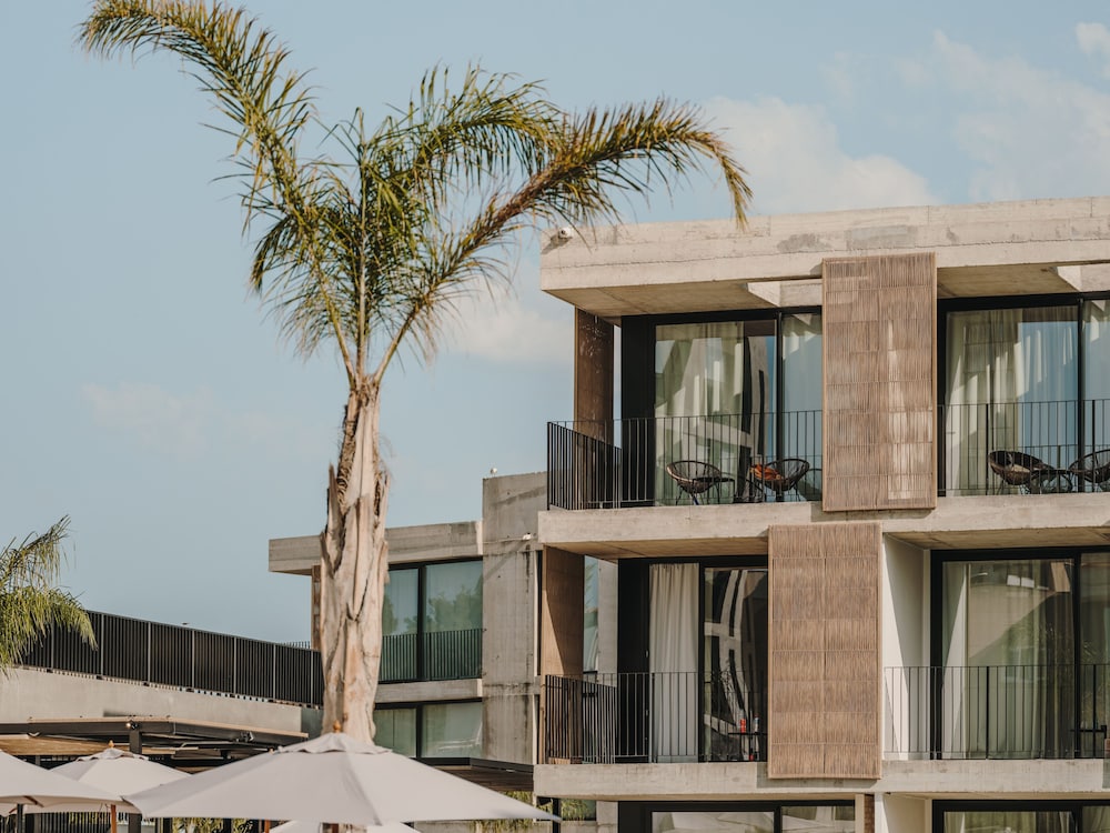Bonito Ibiza by NCalma Hotels — Hotel building in San Antonio, Balearic Islands