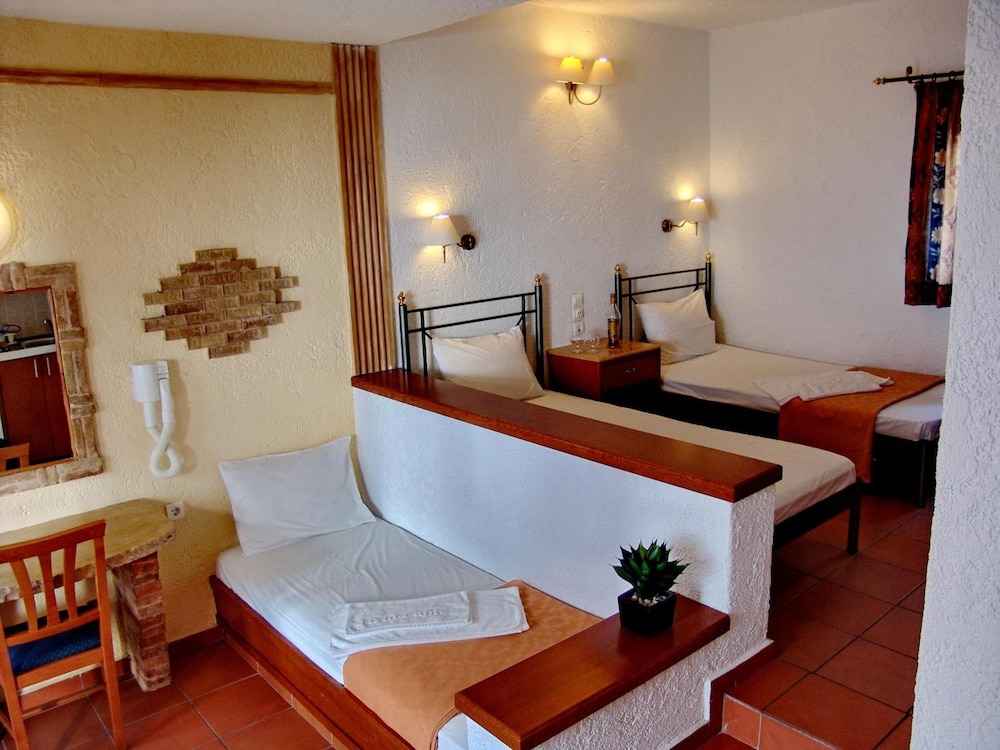 Irida Apartments by Estia — Hotel rooms in Malia