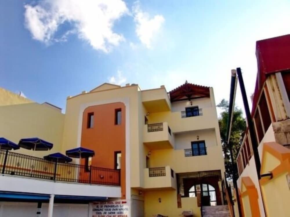 Irida Apartments by Estia — Hotel building in Malia