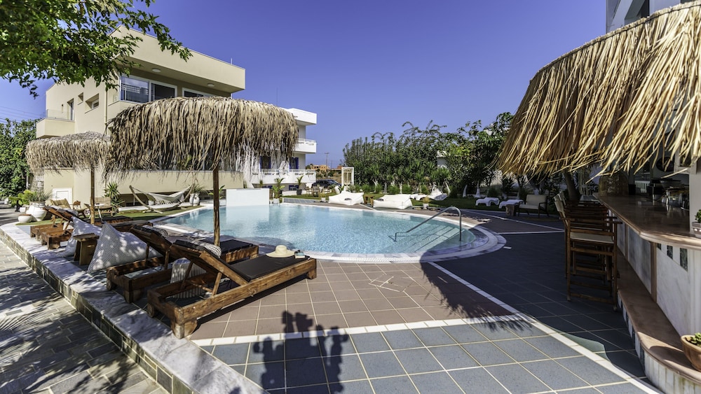 Stella Maria — Swimming pool in Malia