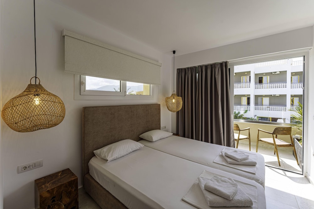 Stella Maria — Hotel rooms in Malia