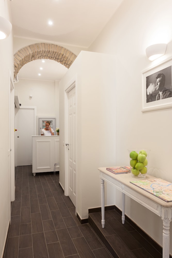 Relais Monti — Hotel building in Rome, Lazio