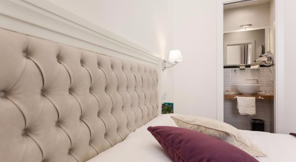 Relais Monti — Hotel rooms in Rome, Lazio