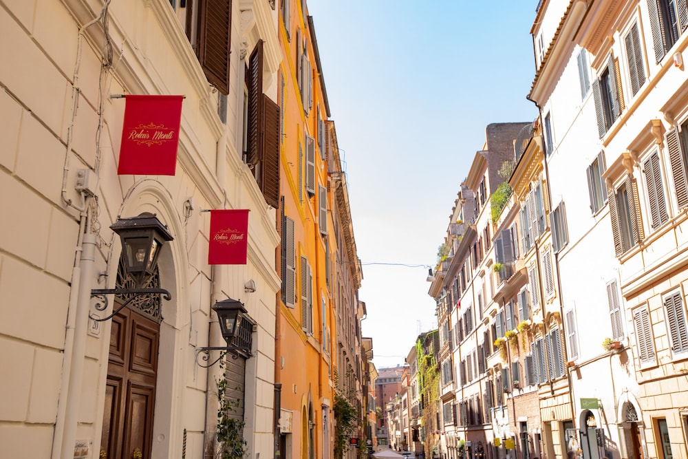 Relais Monti — Hotel building in Rome, Lazio