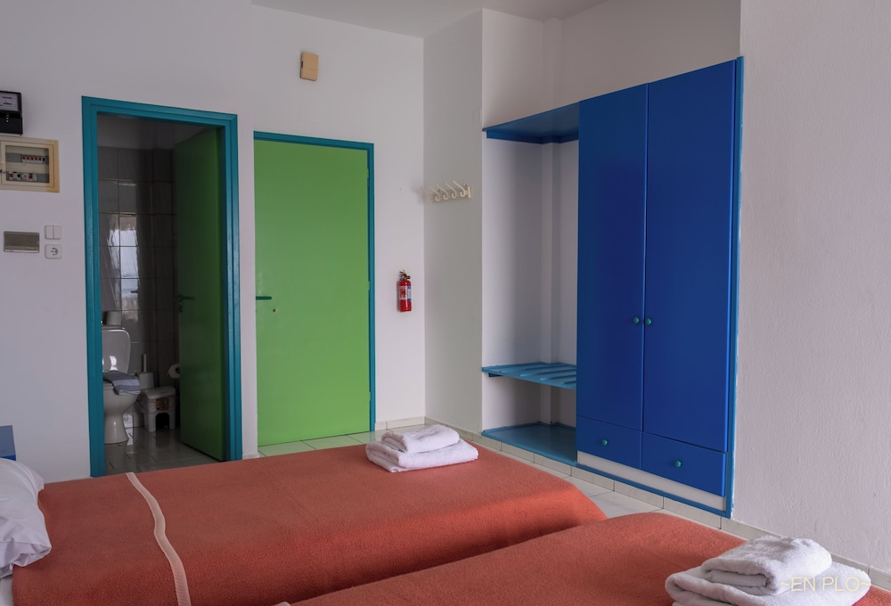 Enplo Apartments — Hotel rooms in Hersonissos