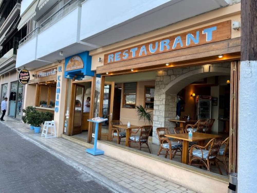 Enplo Apartments — Restaurant & bars in Hersonissos