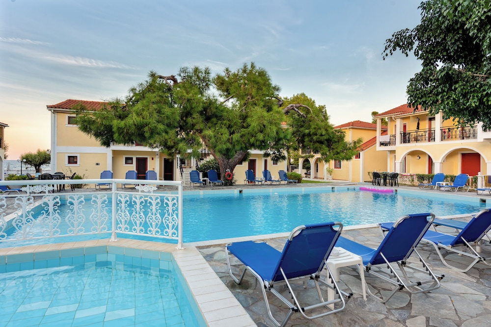 Iliessa Beach Hotel by GHH — Swimming pool in Argassi, Ionian Islands