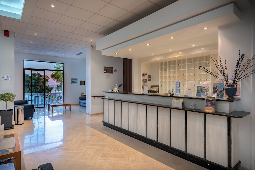Iliessa Beach Hotel by GHH — Hotel building in Argassi, Ionian Islands