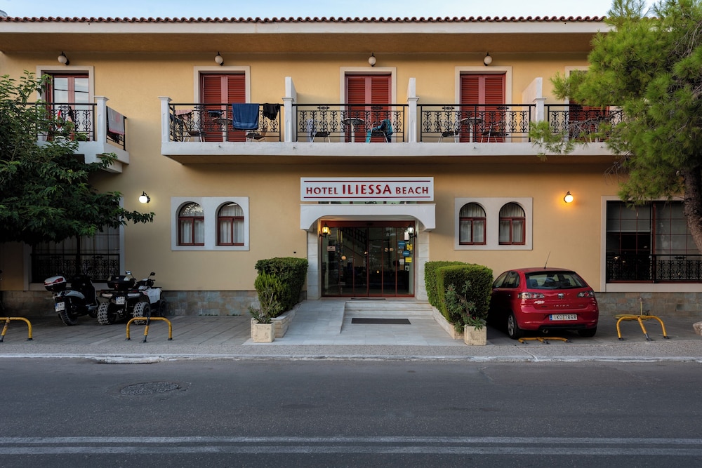 Iliessa Beach Hotel by GHH — Hotel building in Argassi, Ionian Islands