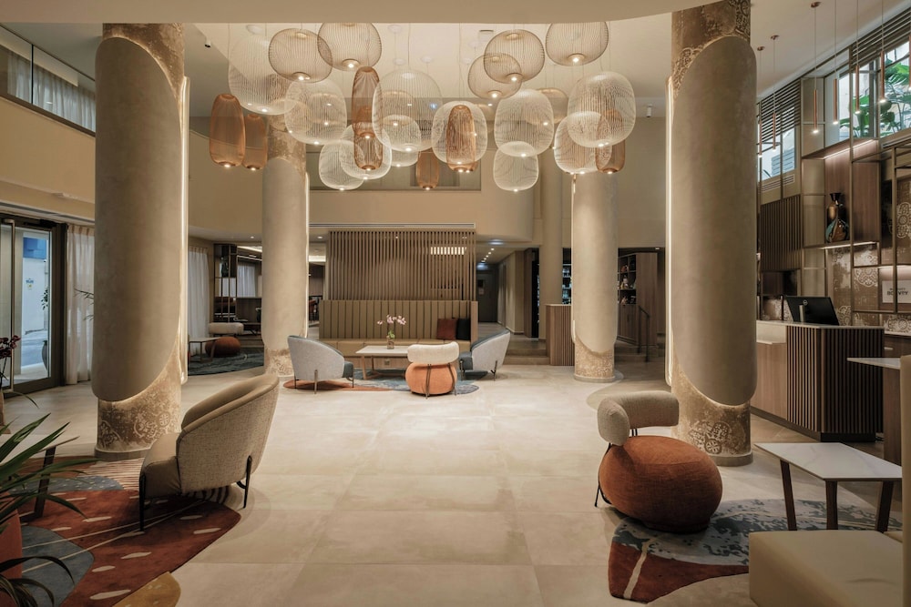 Courtyard by Marriott Sliema — Hotel building in Sliema, Malta Island