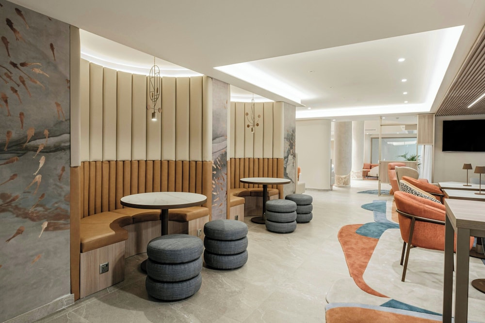 Courtyard by Marriott Sliema — Restaurant & bars in Sliema, Malta Island